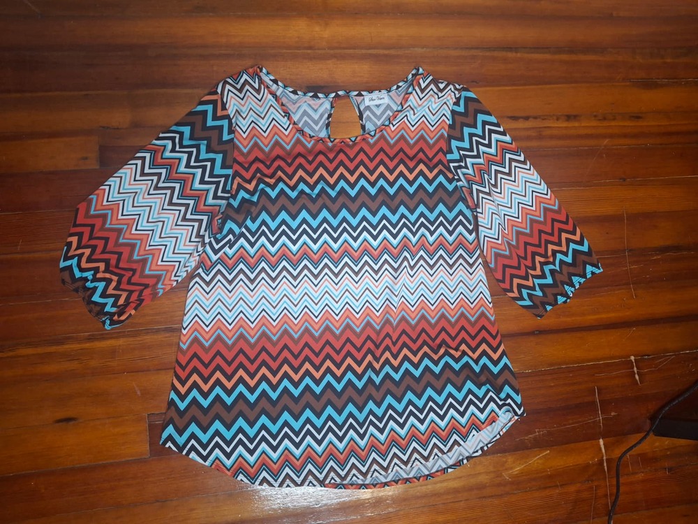 Star Vixen Multicolor Zigzag Chevron Jersey Blouse